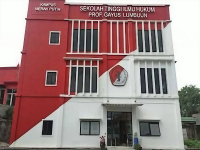 Special Class Program Nomor 1